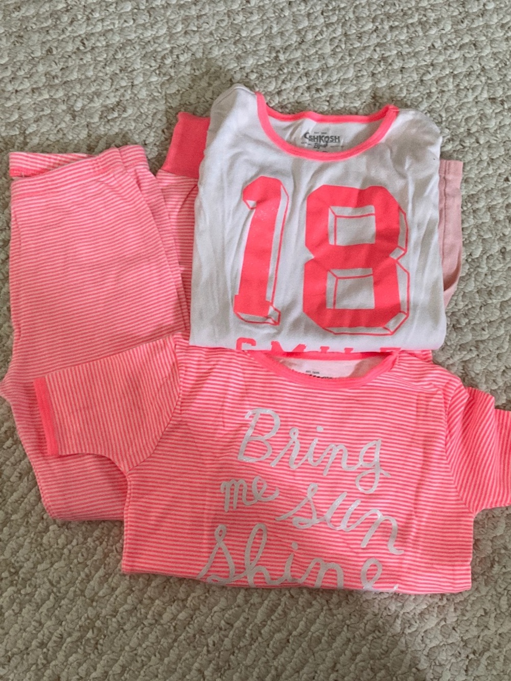 🌞 OSHKOSH 3 piece Pajama set - size 12